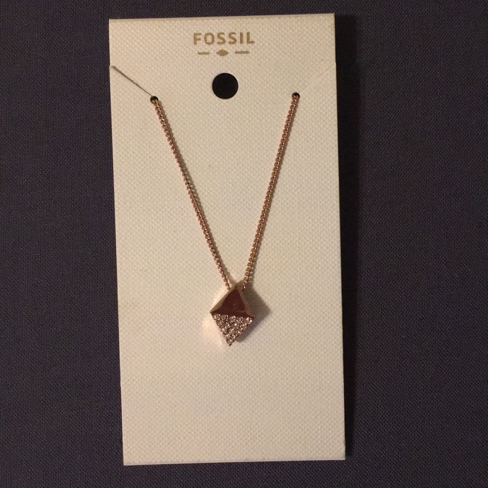 Brand new Fossil gold necklace